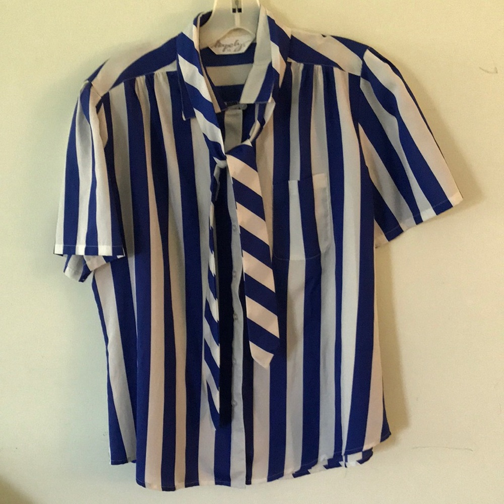 Shapely Striped Blouse w Tie Sz 14